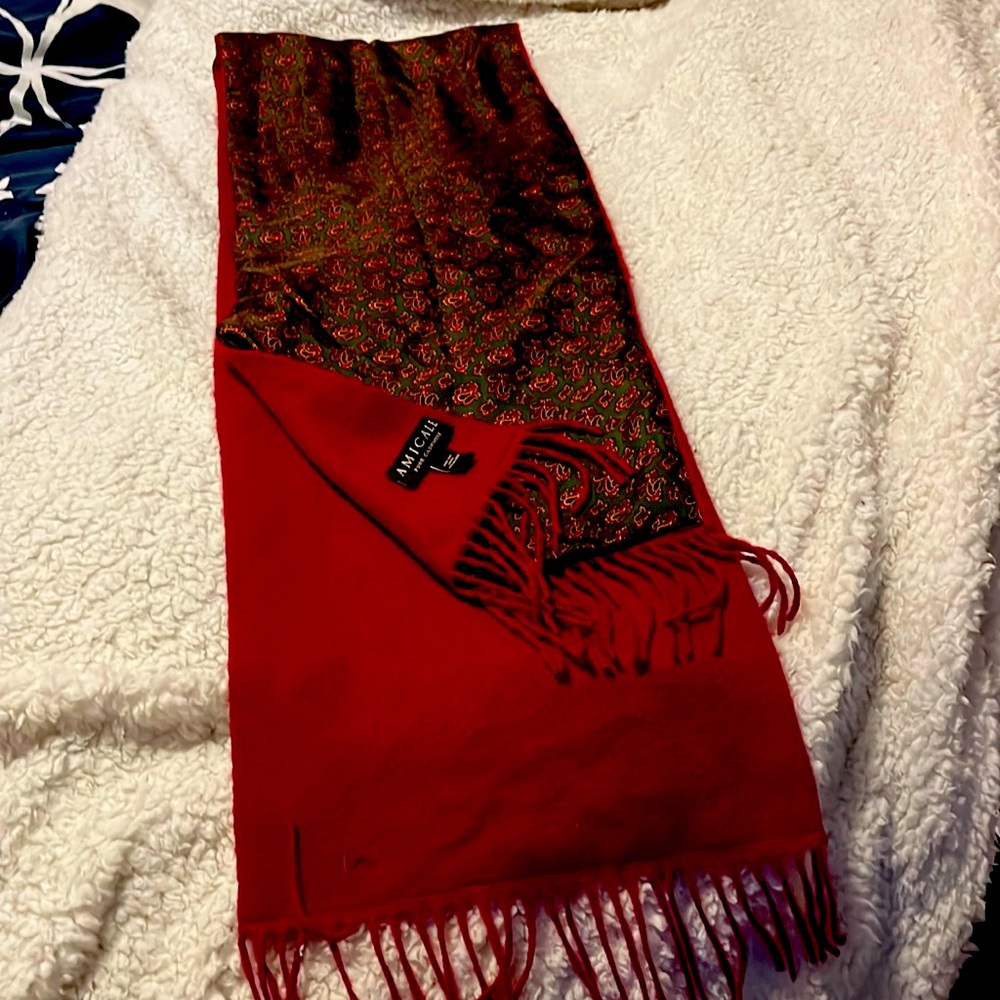 Cashmere scarves